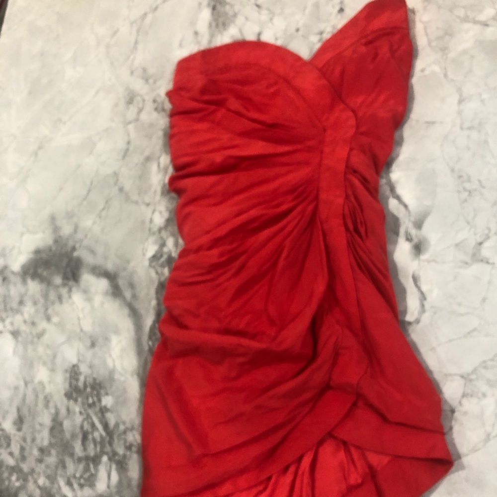 Alice and Olivia red ruched strapless dress - Picture 4 of 6